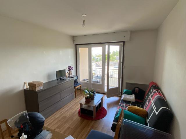 Appartement 2 pièces, 48 m² à louer à Angers 49000