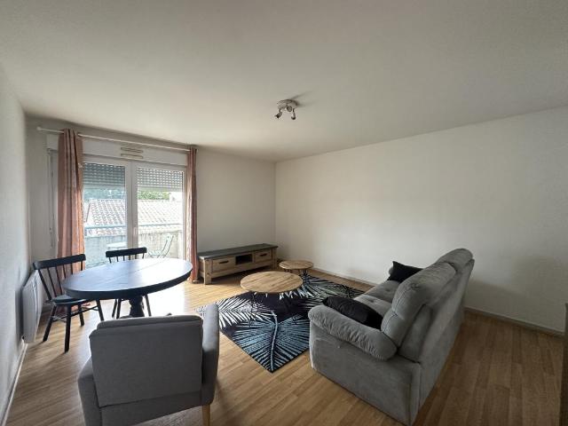 Appartement 2 pièces, 48 m² à louer à Castelginest 31780
