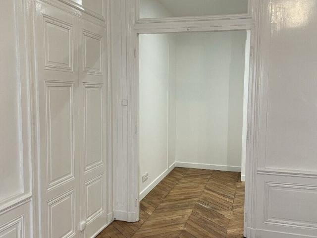 Appartement 2 pièces, 48 m² à louer à Lyon 6 69006