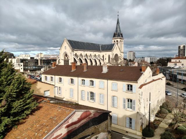Appartement 2 pièces, 48 m² à louer à Roanne 42300