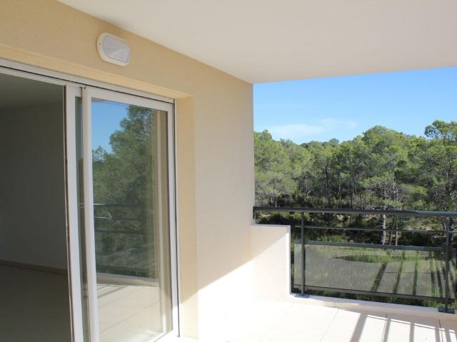 Appartement 2 pièces, 48 m² à louer à Roquebrune sur Argens 83380