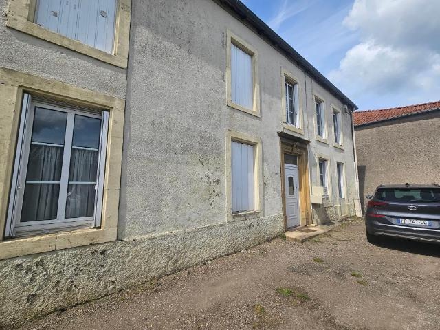 Appartement 2 pièces, 48 m² à louer à Saint Privat la Montagne 57855