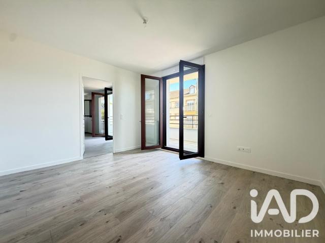 Appartement 2 pièces, 48 m² à louer à Sainte Geneviève des Bois 91700