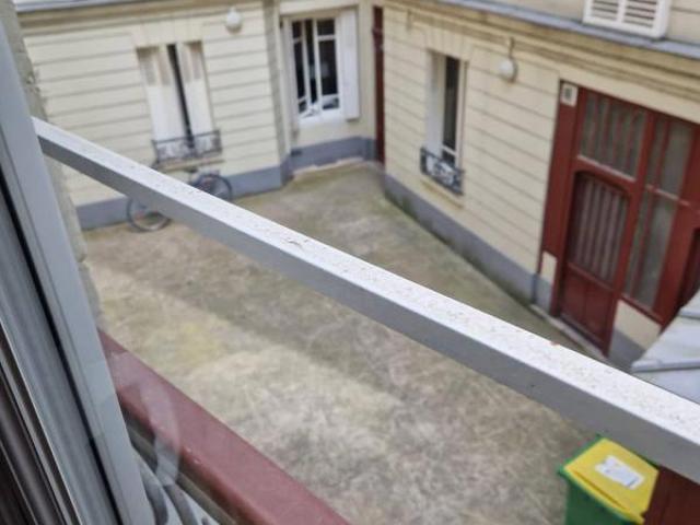 Appartement 2 pièces 48 m² 17? arrondissement – limite 8? Rue de Tocqueville