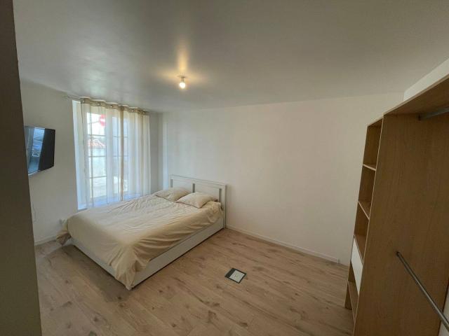 Appartement 2 pièces 48m2 RDC
