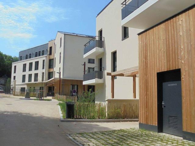 Appartement / 2 pièces / 49.70 m2