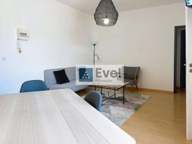 Appartement 2 pièces 49.8 m²