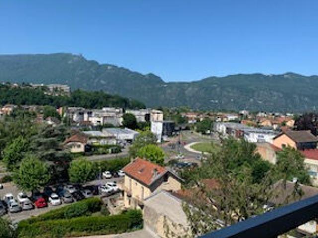 Appartement 2 pièces, 49 m² à louer à Aix les Bains 73100