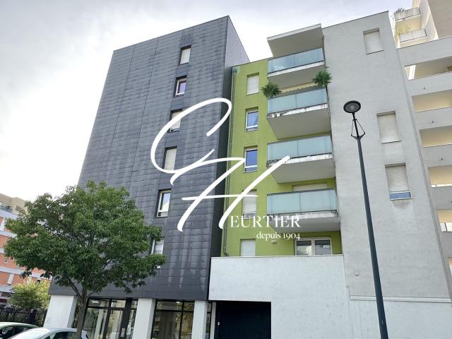 Appartement 2 pièces, 49 m² à louer à Grenoble 38100
