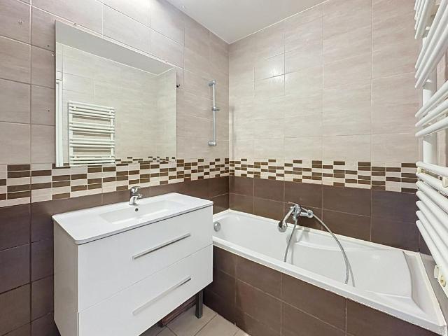 Appartement 2 pièces, 49 m² à louer à Le Cannet 06110