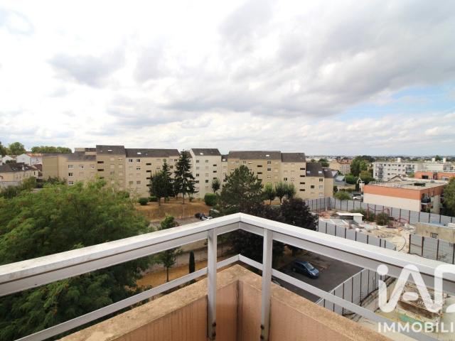 Appartement 2 pièces, 49 m² à louer à Livry Gargan 93190