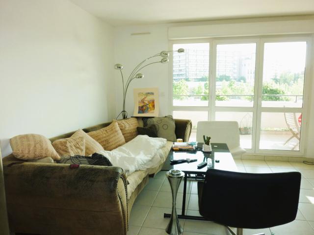 Appartement T2 à louer Marseille 8ème avec parking