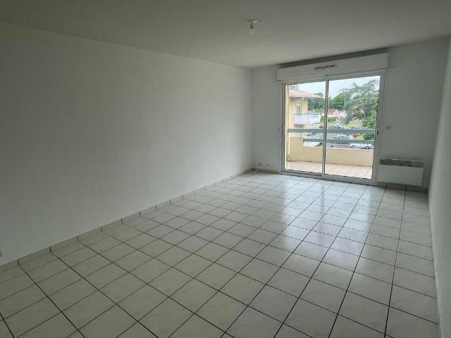 Appartement 2 pièces, 49 m² à louer à Mont de Marsan 40000