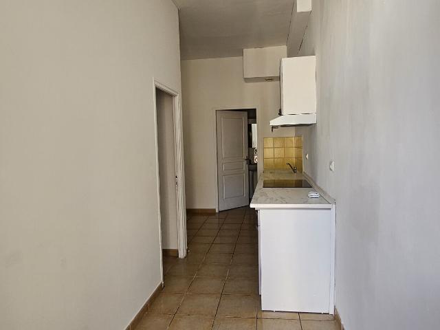 Appartement 2 pièces, 49 m² à louer à Nîmes 30000