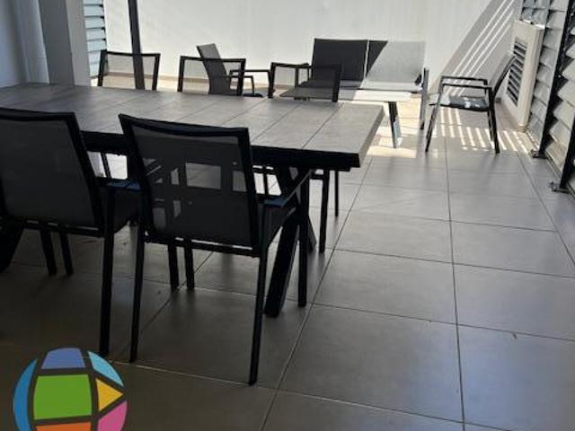 Appartement 2 pièces, 49 m² à louer à Saint Denis 97400