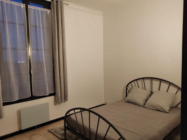 Appartement 2 pièces, 49 m² à louer à Saint Gilles 30800