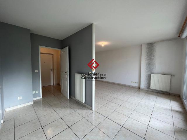 Appartement 2 pièces, 49 m² à louer à Saint Nazaire les Eymes 38330