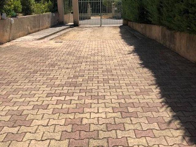 Appartement 2 pièces, 53 m² à louer à Plan de Cuques 13380