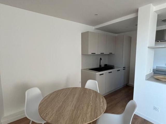 Appartement 2 pièces, 50 m² à louer à Gex 01170