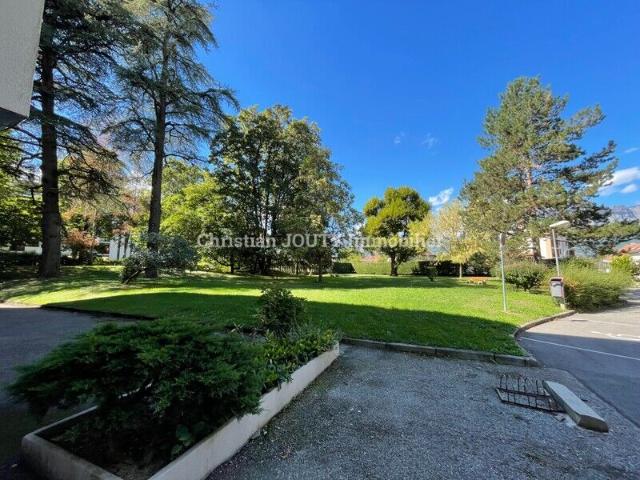 Appartement 2 pièces, 50 m² à louer à Gières 38610