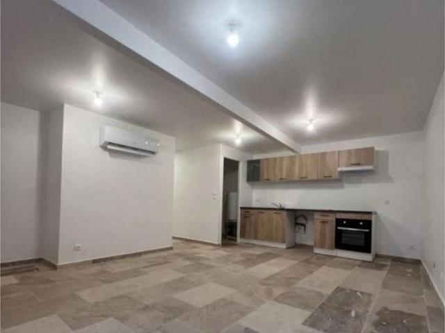 Appartement 2 pièces, 50 m² à louer à Guîtres 33230