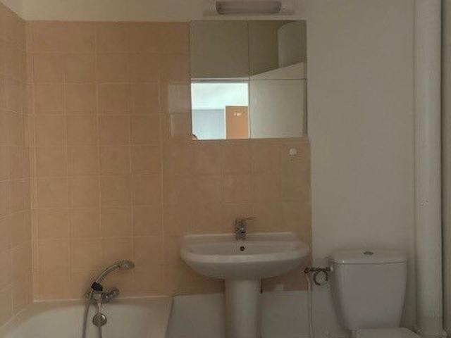 Appartement 2 pièces, 50 m² à louer à La Châtre 36400