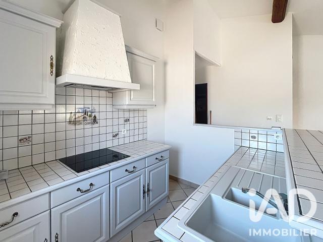 Appartement 2 pièces, 50 m² à louer à Lambesc 13410