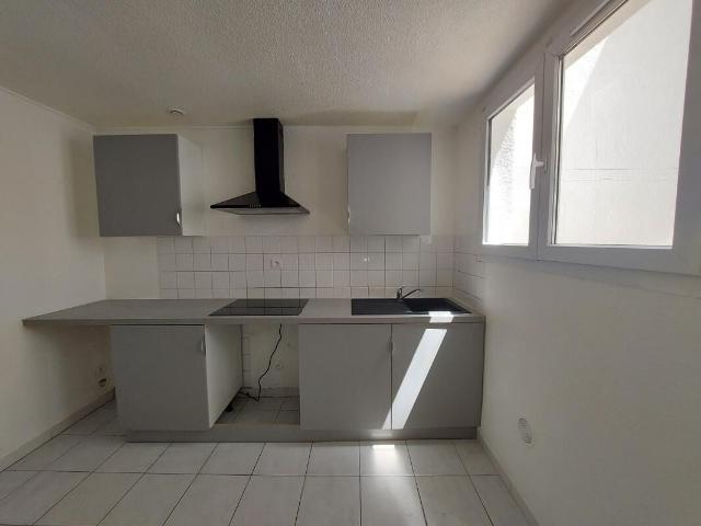 Appartement 2 pièces, 50 m² à louer à Lunel 34400