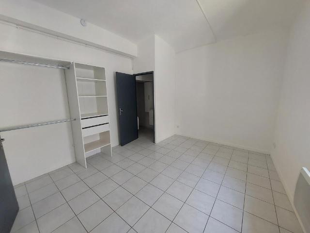 Appartement 2 pièces, 50 m² à louer à Lunel 34400