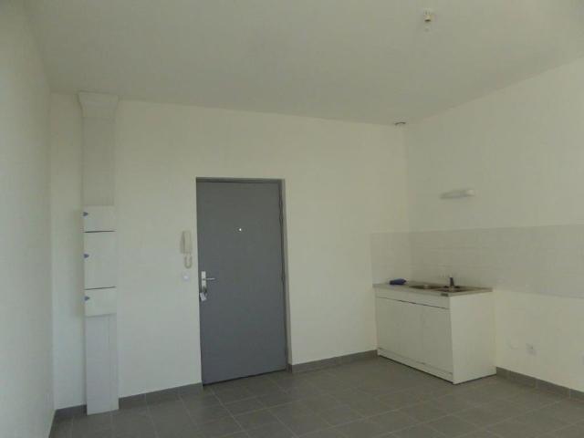 Appartement 2 pièces, 50 m² à louer à Lyon 8 69008