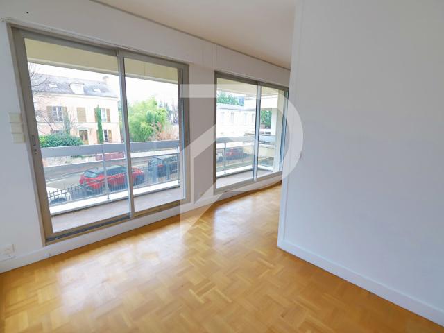 Appartement 2 pièces, 51 m² à louer à Chatou 78400