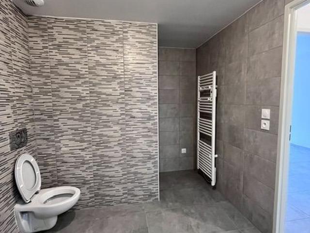 Appartement 2 pièces, 51 m² à louer à Fagnières 51510
