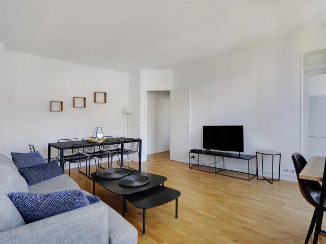 Appartement 2 pièces, 52 m2, 103 Avenue simon bolivar