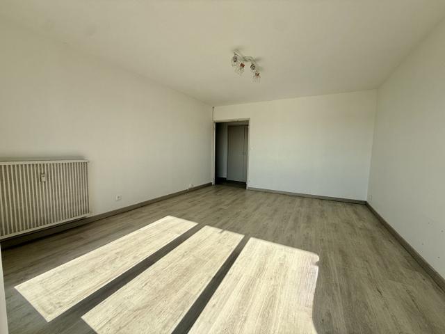 Appartement 2 pièces, 52 m² à louer à Angoulême 16000