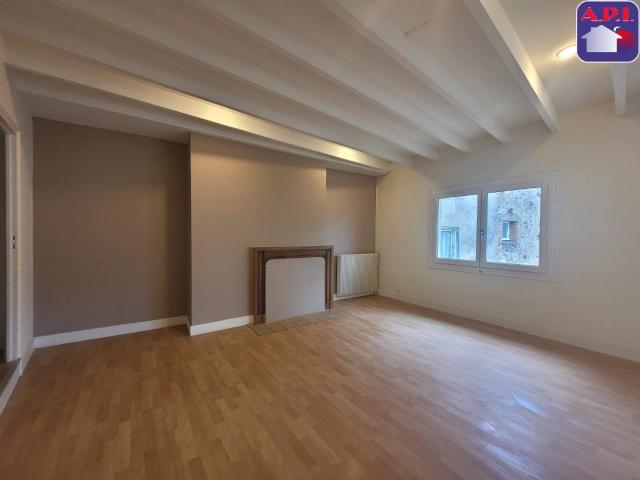 Appartement 2 pièces, 52 m² à louer à Foix 09000