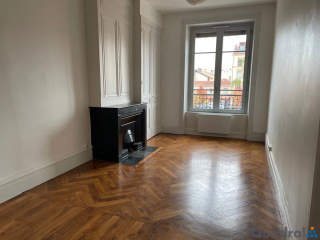 Appartement 2 pièces 52 m²