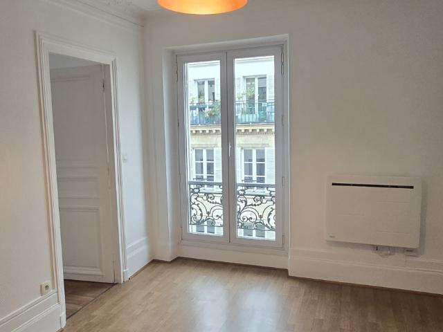 Location Appartement 2 pièces à Paris 75009 2 pièces