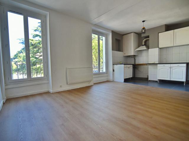 Appartement 2 pièces 57 m²