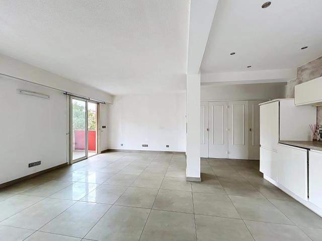 Appartement 2 pièces 57 m²