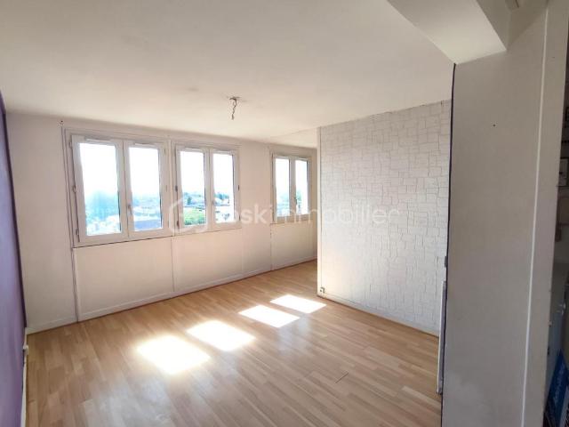 Appartement 2 pièces 57 m²