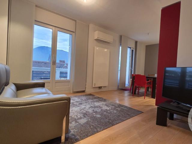 Appartement 2 pièces 57 m²