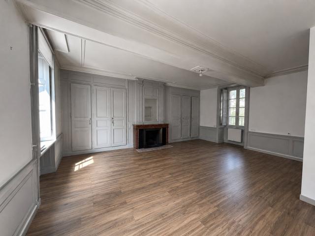 Appartement 2 pièces 57 m²