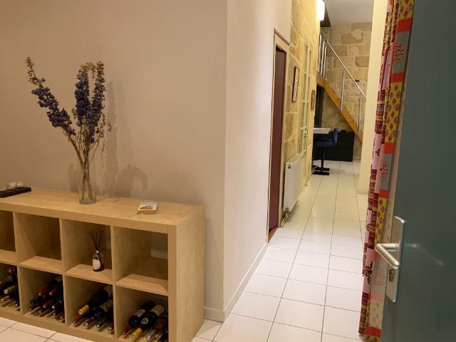 Appartement 2 pièces, 54 m² à louer à Bordeaux 33000