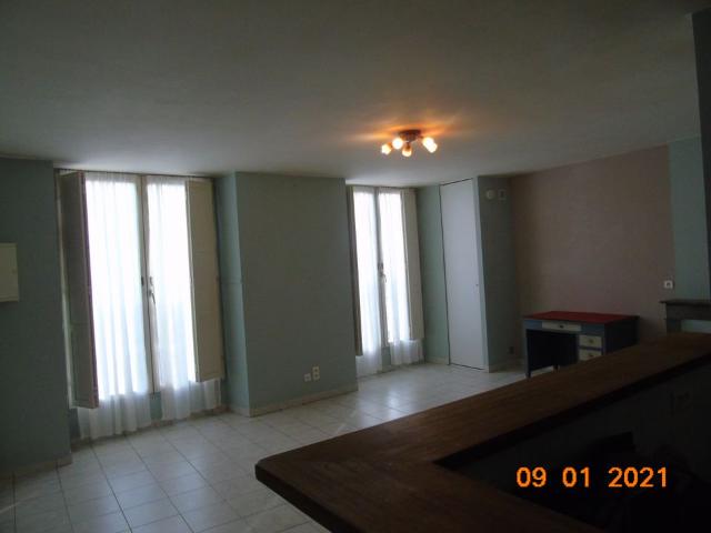 Appartement 2 pièces, 54 m² à louer à Condom 32100