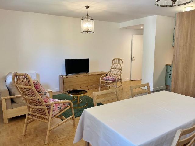 Appartement 2 pièces, 54 m² à louer à Le Chesnay Rocquencourt 78150