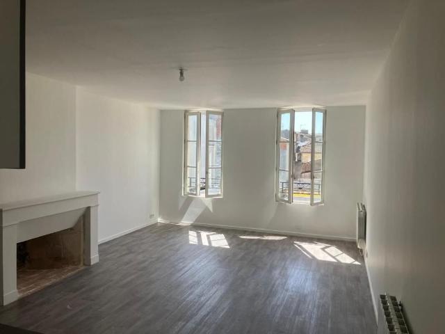 Appartement 2 pièces, 54 m² à louer à Libourne 33500