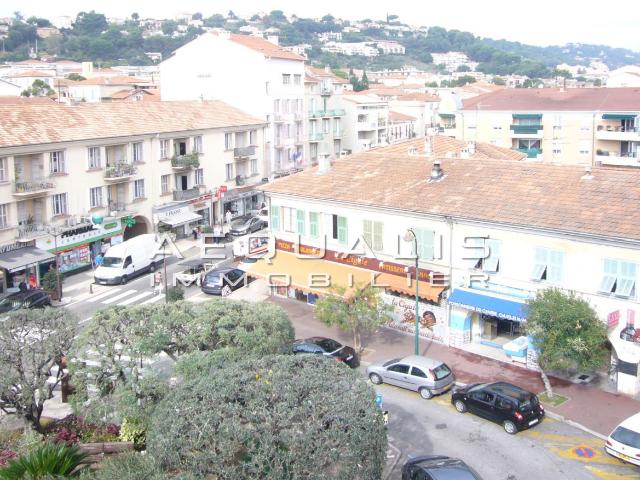 Appartement 2 pièces, 54 m² à louer à Saint Laurent du Var 06700