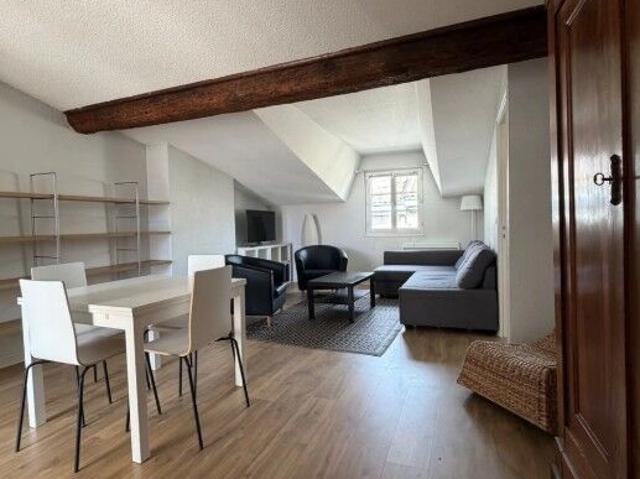 Appartement 2 pièces, 55 m² à louer à Bordeaux 33000