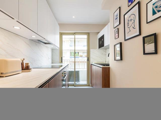 Appartement 2 pièces, 55 m² à louer à Cannes 06400