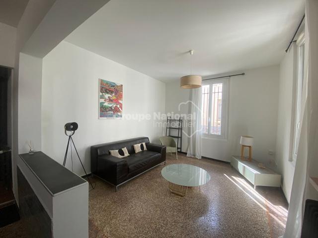 Appartement 2 pièces, 55 m² à louer à Nîmes 30000